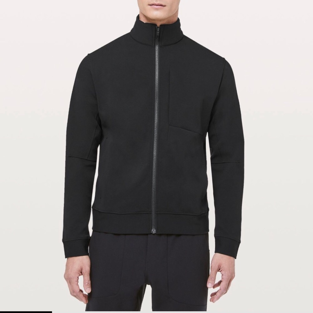 Men’s lululemon sojourn jacket size large